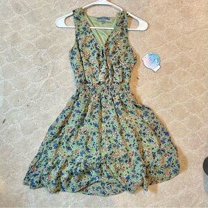 Sleeveless floral button up sundress - size XS new with tags